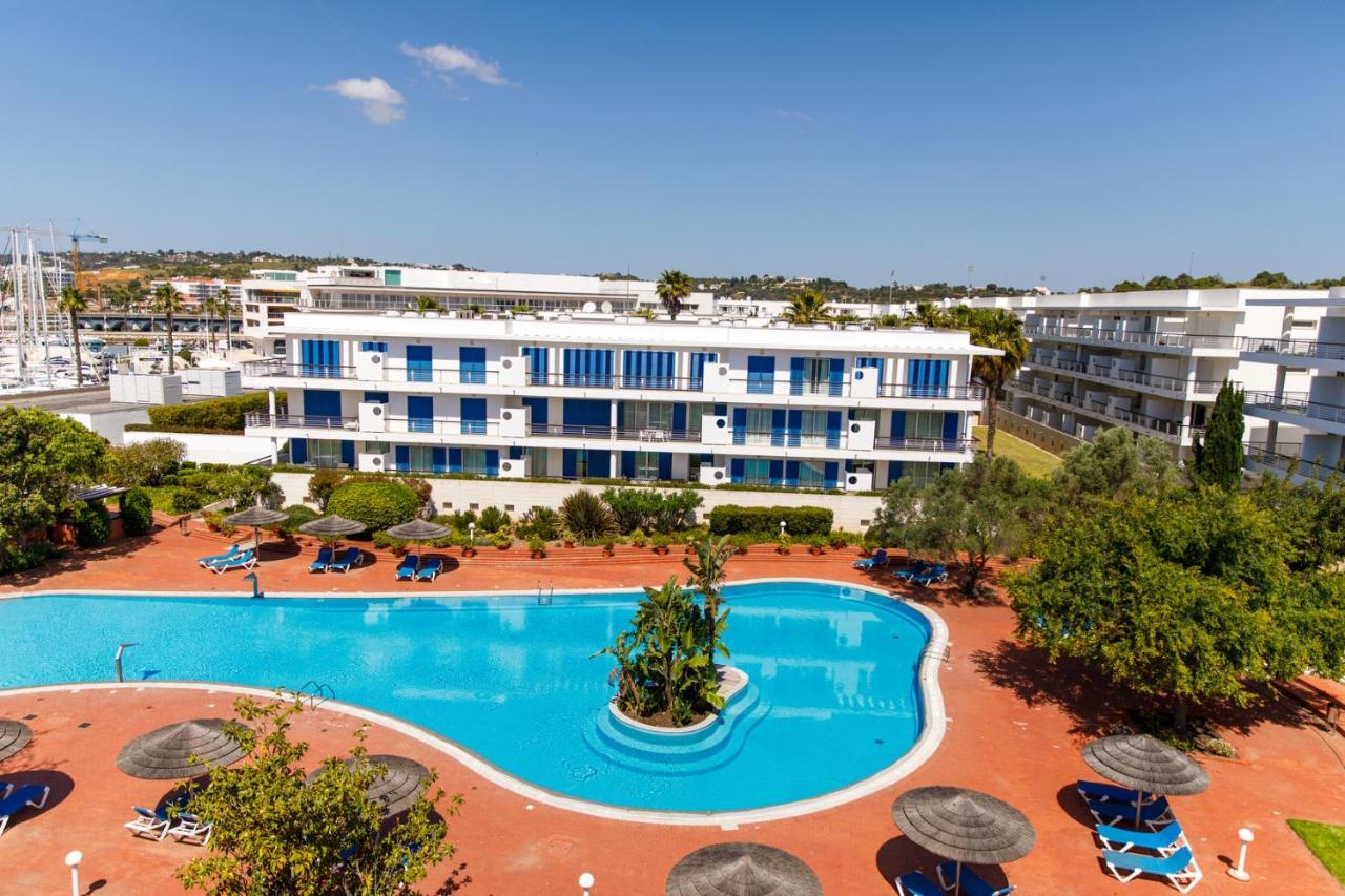 Marina Club Lagos Resort Exterior photo